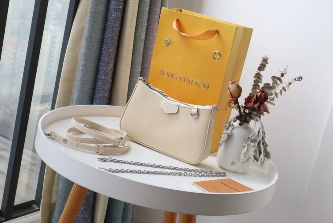 Louis Vuitton Easy pouch 2way Epi Replica Crossboy Bag White M80483 - DEEPREPS