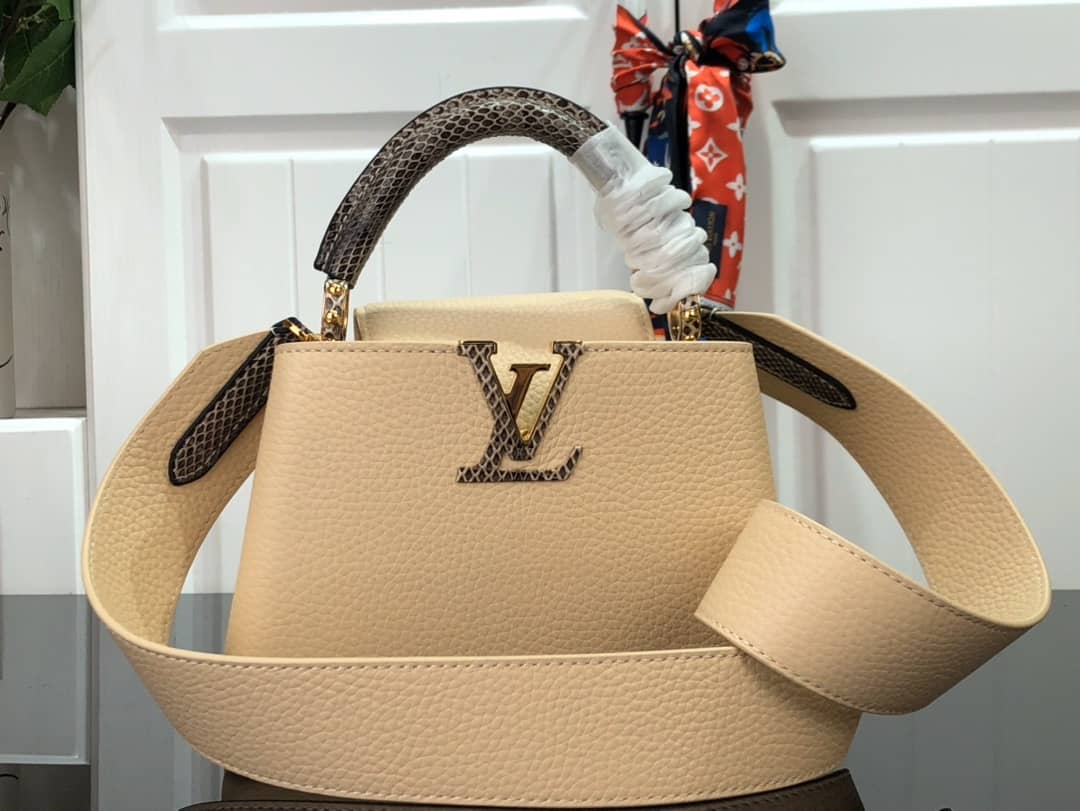 Louis Vuitton Capucines MM Taurillon Leather Tote M94227 - DEEPREPS