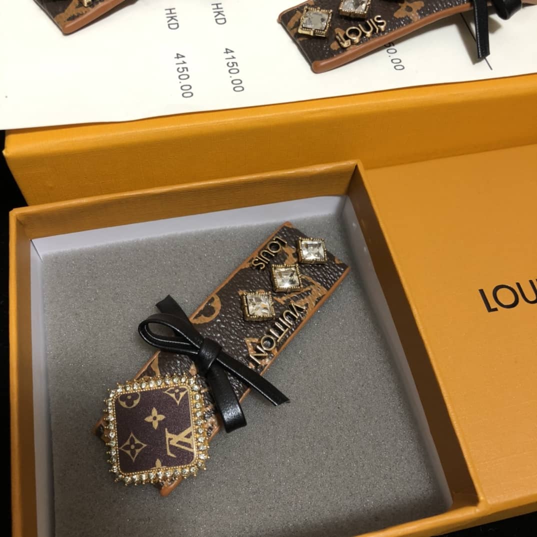 High Quality Louis vuitton Hair Pin - DEEPREPS