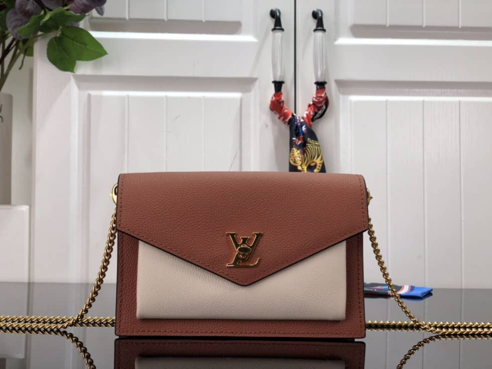 Louis Vuitton Mylockme Chain Pochette M63471 Replica Crossbody Bag - DEEPREPS