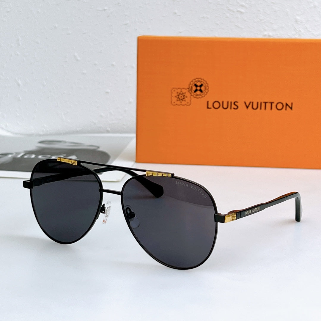 Louis Vuitton Sunglasses - DEEPREPS