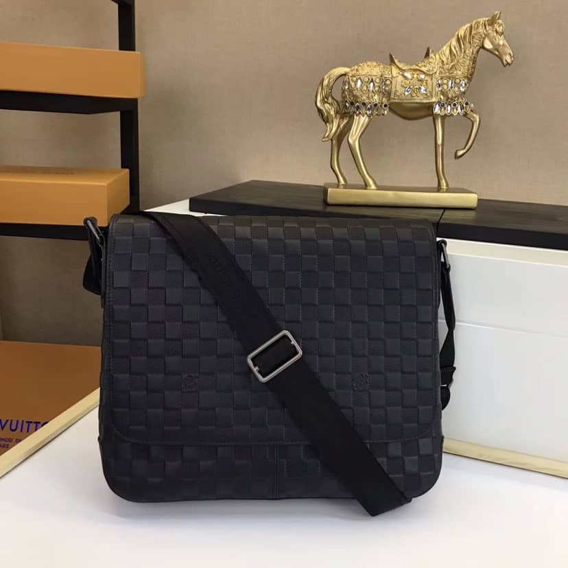 Louis Vuitton District MM Damier Anfini Replica Shoulder Bag N41284 - DEEPREPS