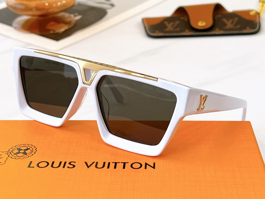 Louis Vuitton Sunglasses - DEEPREPS