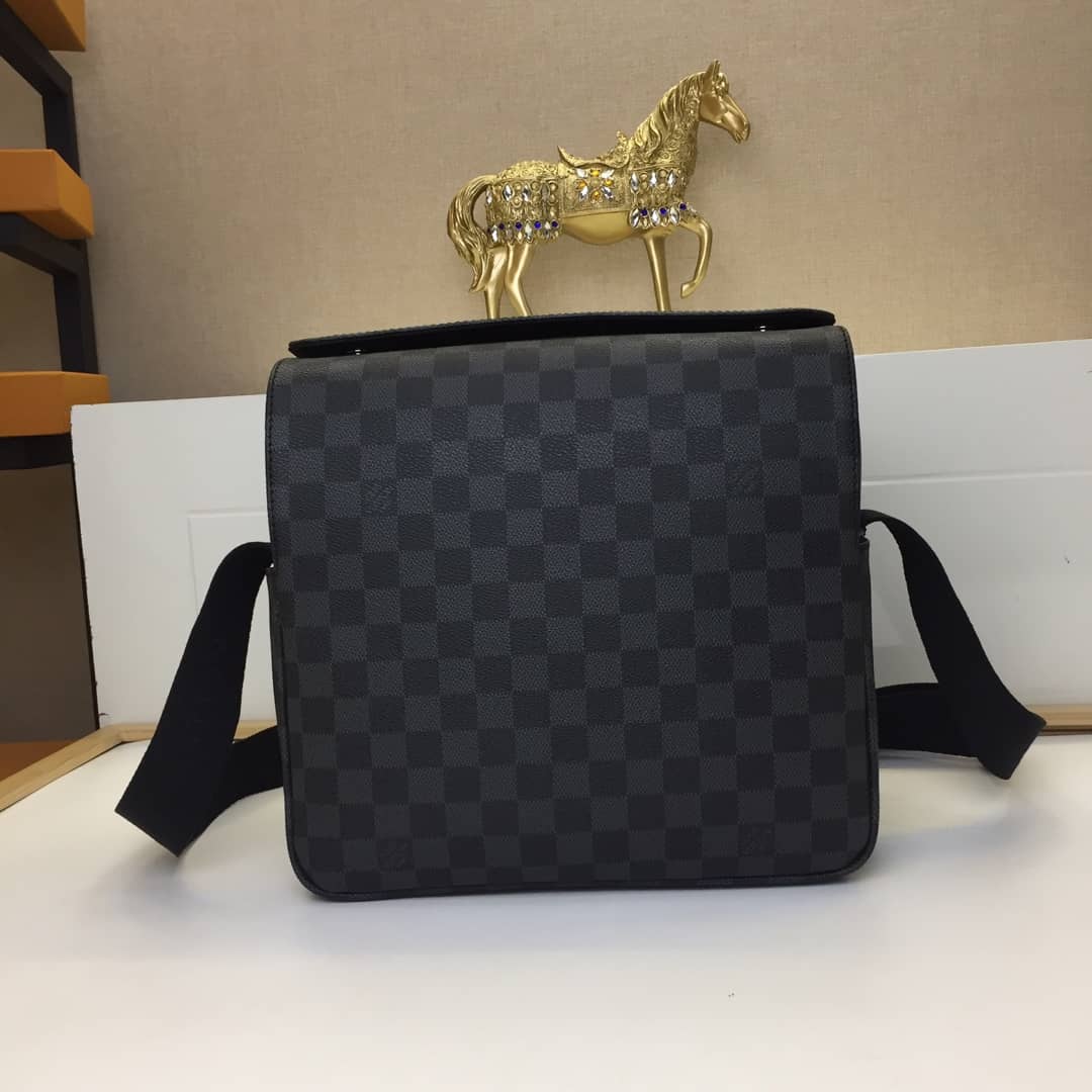 Louis Vuitton Naviglio Leather Shoulder Bag Replica Black N45255 - DEEPREPS