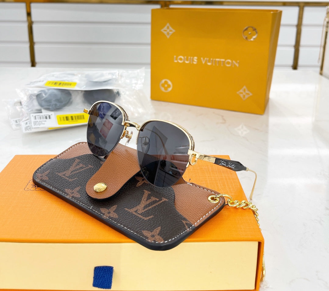 Louis Vuitton Sunglasses - DEEPREPS