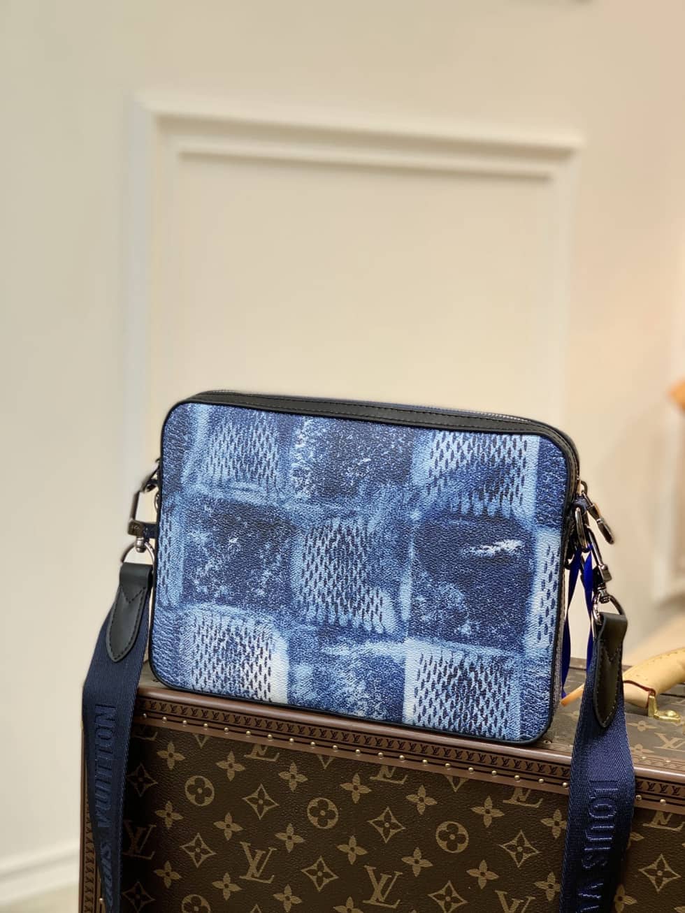 Louis Vuitton Trio Damier Salt Stone Blue N50068 Replica Messenger Bag - DEEPREPS