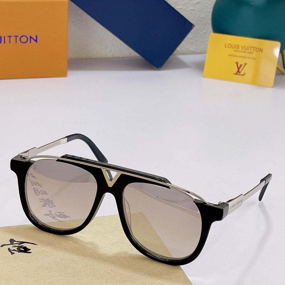 Louis Vuitton Sunglasses - DEEPREPS