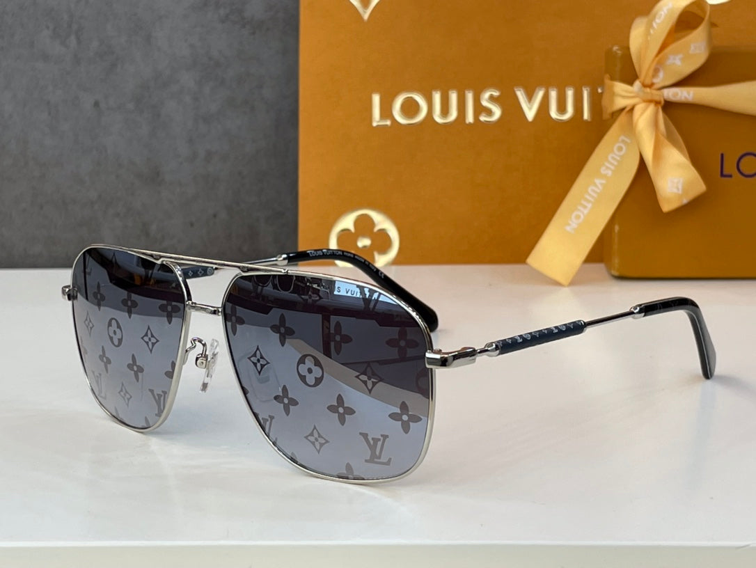Louis Vuitton Sunglasses - DEEPREPS