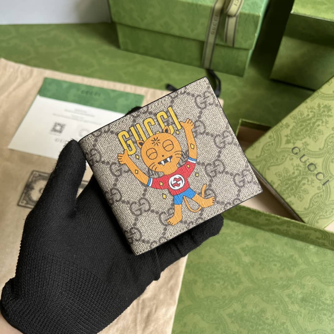 Gucci GG Supreme Graphic-print Bi-fold 451268 Replica Wallet - DEEPREPS