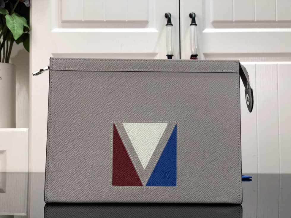 Louis Vuitton Taiga Pochette Voyage Gery M59147 Replica - DEEPREPS