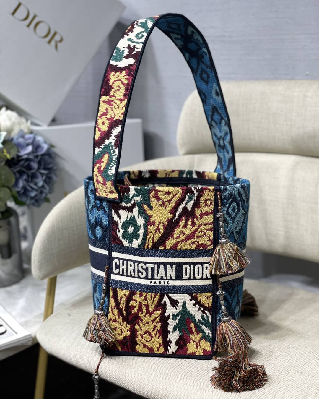 Christian Dior CD Bubble Embroidered Replica Bucket Bag - DEEPREPS