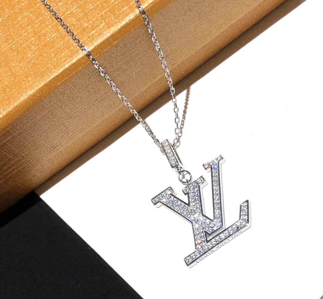 Knockoff Louis vuitton Logo Necklace - DEEPREPS