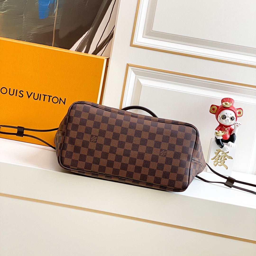 Louis Vuitton Damier Azur - DEEPREPS