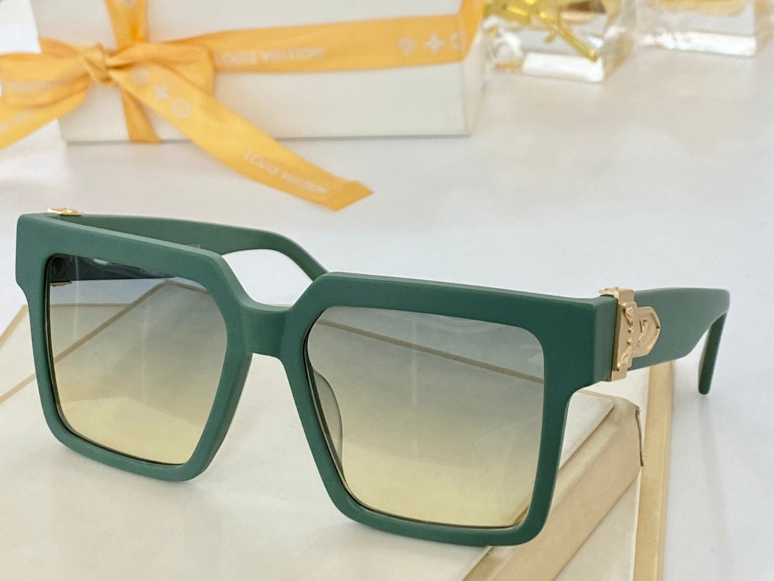 Louis Vuitton Sunglasses - DEEPREPS