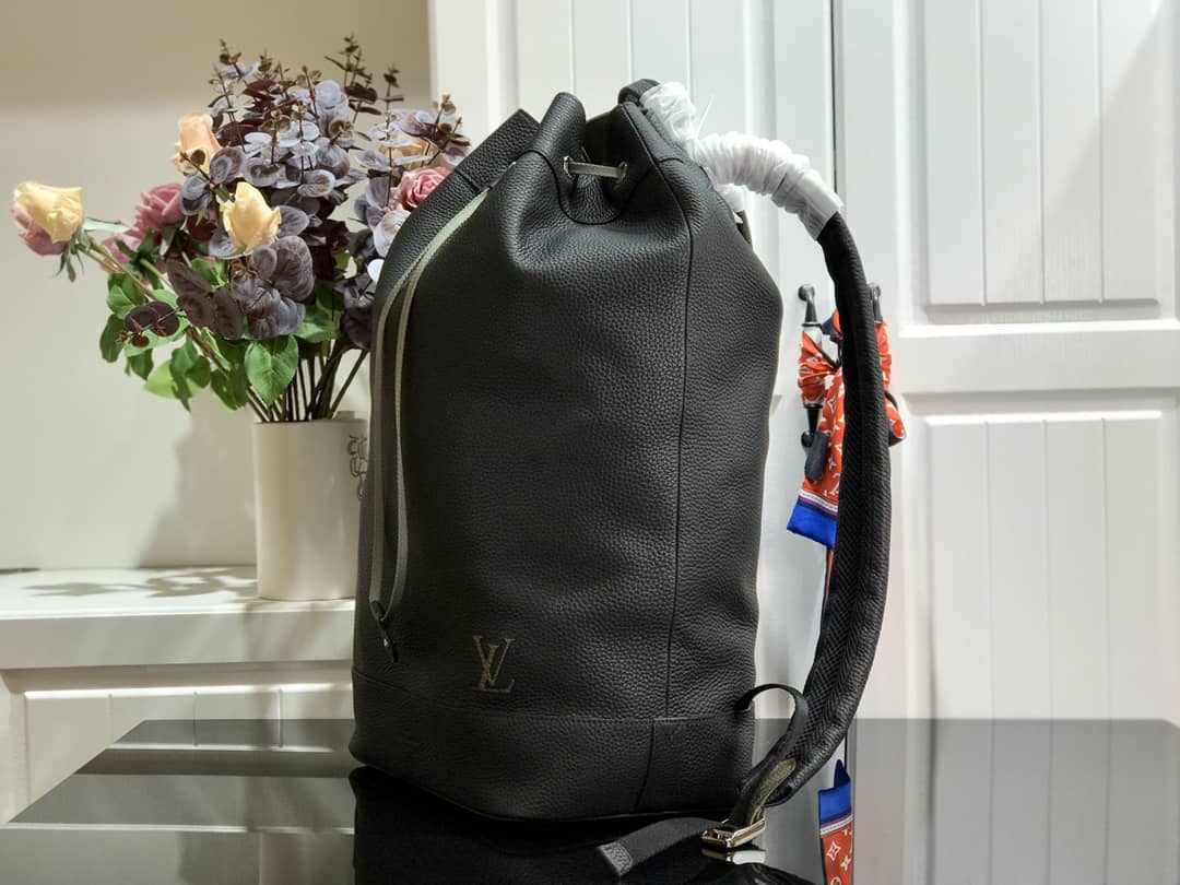Louis Vuitton Noe Replica Backpack Black Taurillon Leather M55171 - DEEPREPS