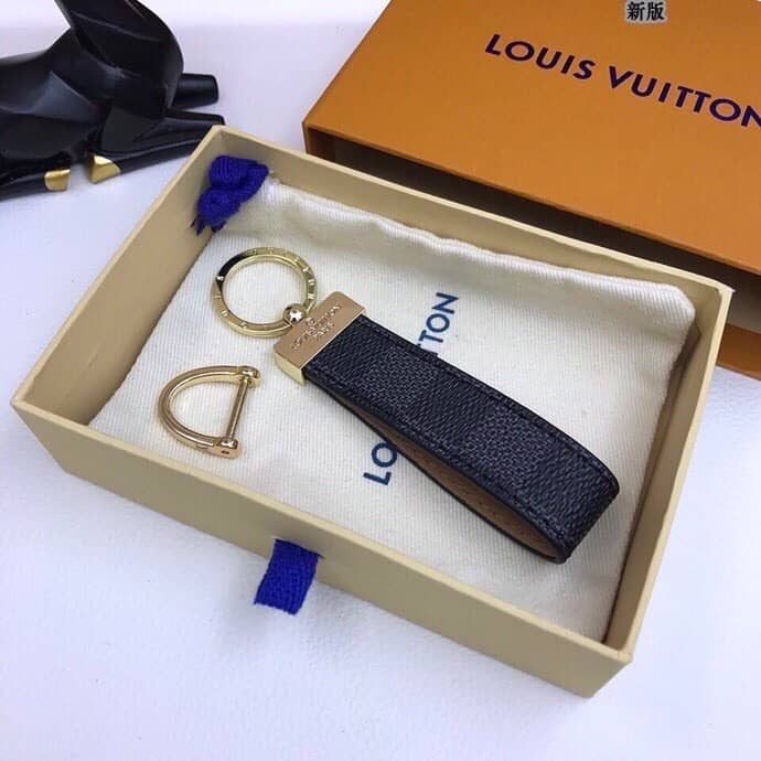 Wholesale Louis Vuitton Logo Key Chain - DEEPREPS
