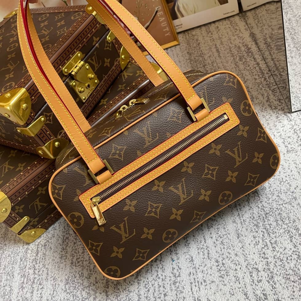 Louis Vuitton Monogram Cite MM M51182 Replica Shoulder Bag - DEEPREPS
