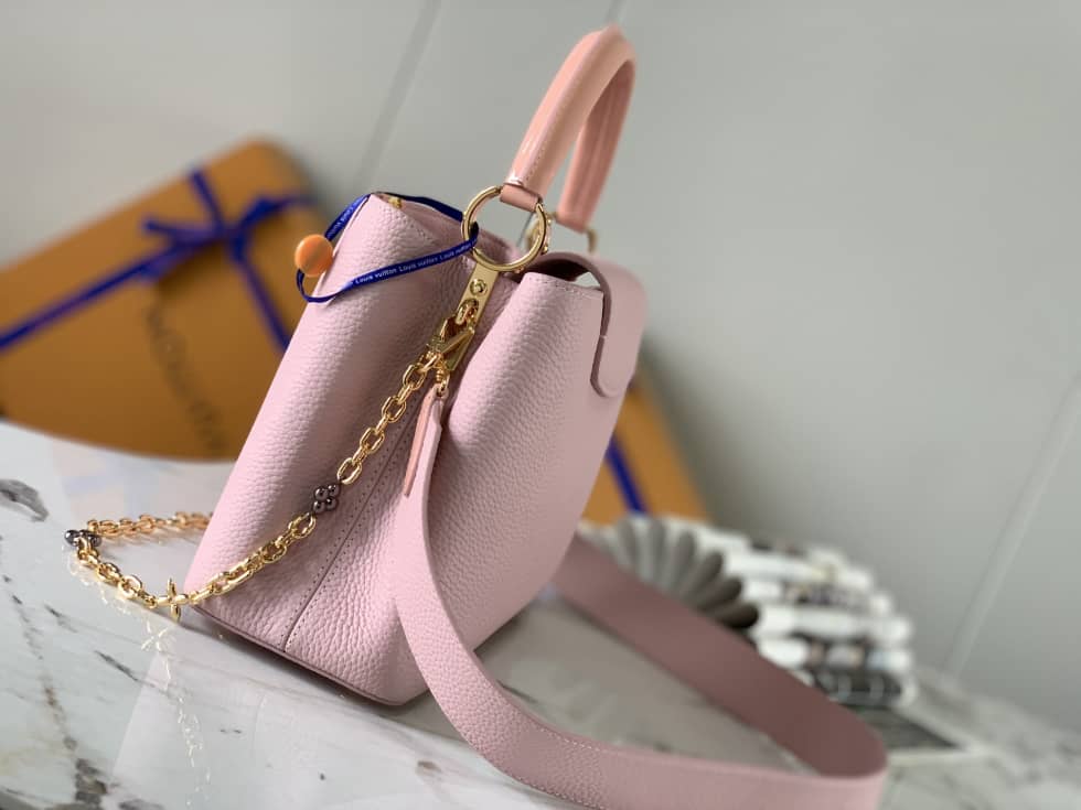 Louis Vuitton Capucines MM Pink M59209 Replica Crossbody Bag - DEEPREPS