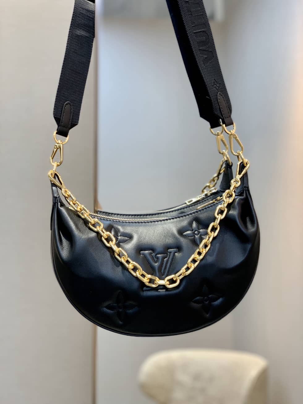 Louis Vuitton Over The Moon Bubblegram Black M59799 Replica Hobo - DEEPREPS