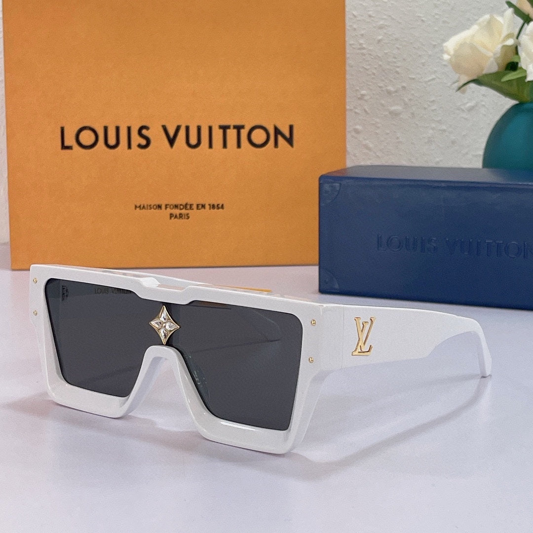 Louis Vuitton Sunglasses - DEEPREPS