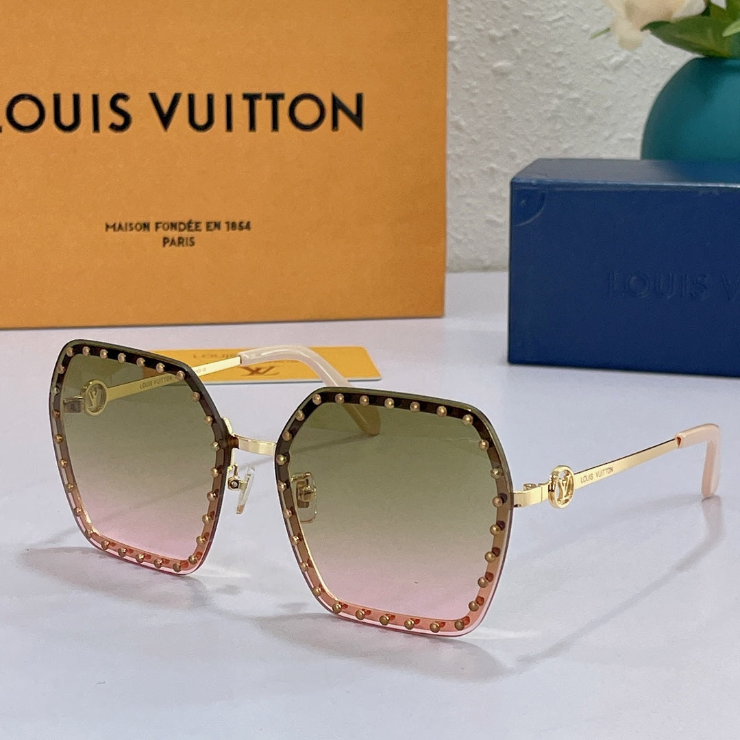 Louis Vuitton Sunglasses - DEEPREPS