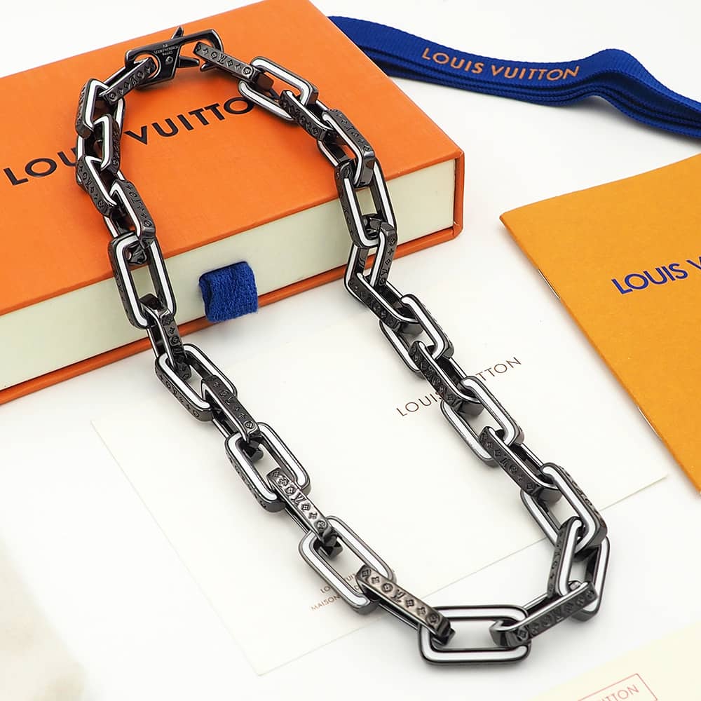 7 Star Louis vuitton Necklace - DEEPREPS
