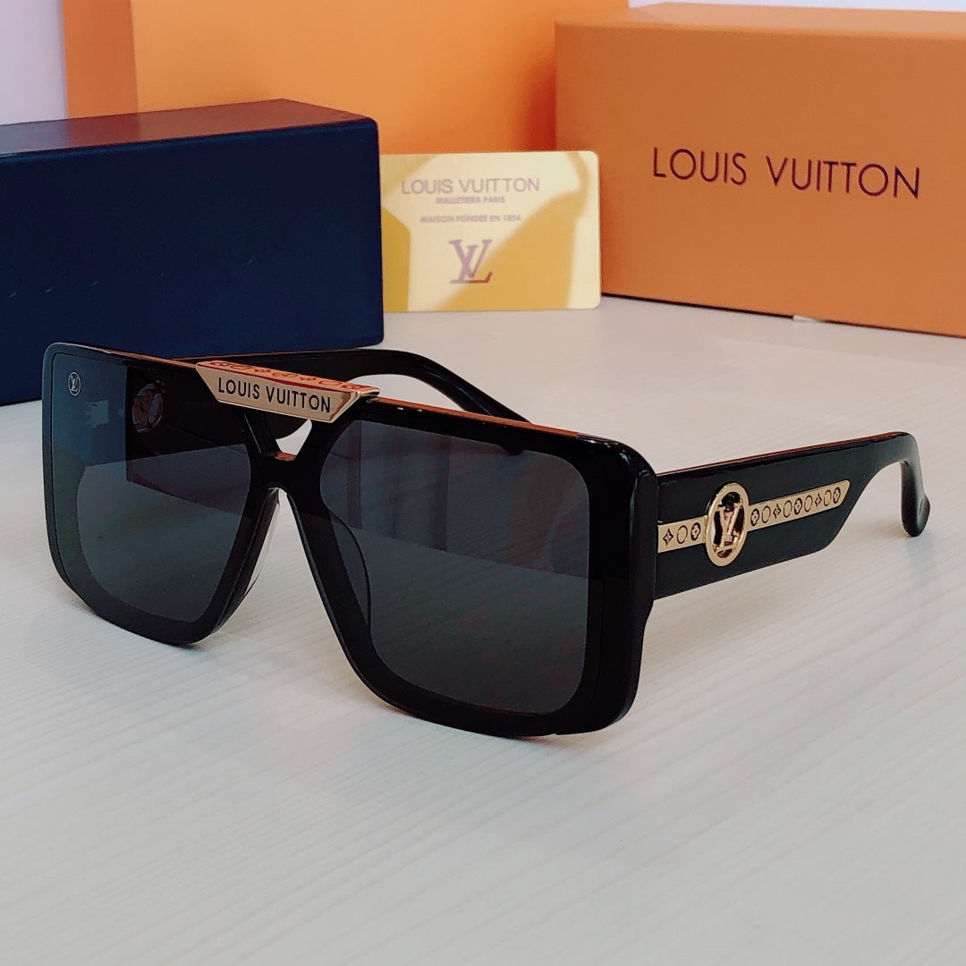 Louis Vuitton Sunglasses - DEEPREPS