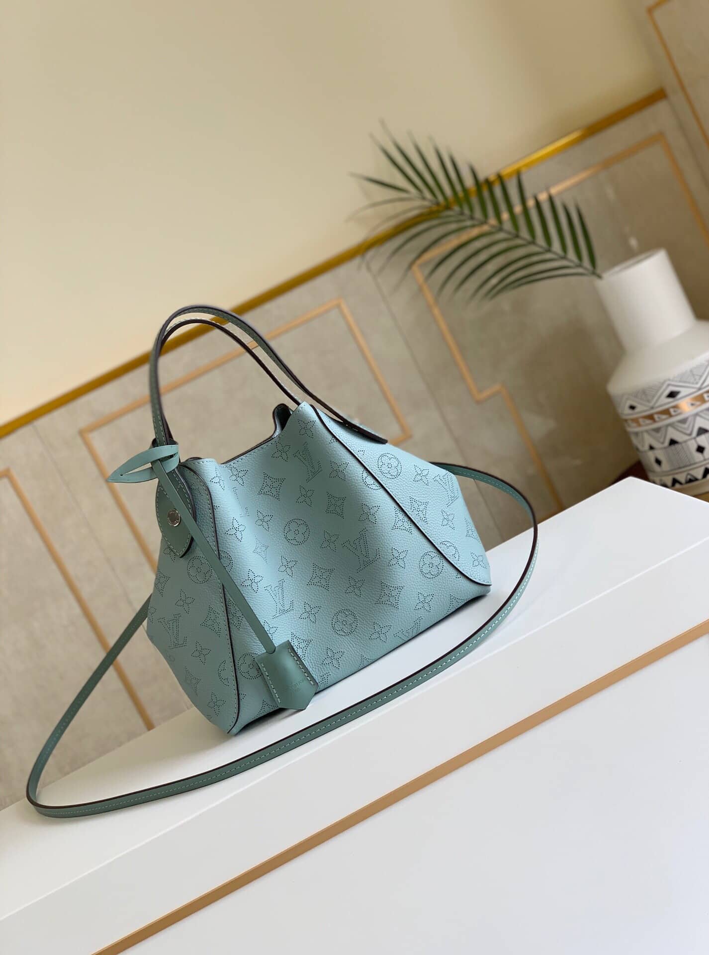 Louis Vuitton Mahina Perforated Leather Hina PM Bag Replica M55905 - DEEPREPS