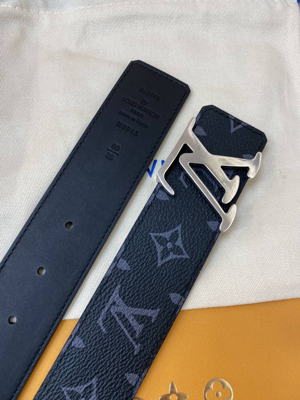 Replica Louis Vuitton Buckle Belt 40mm - DEEPREPS