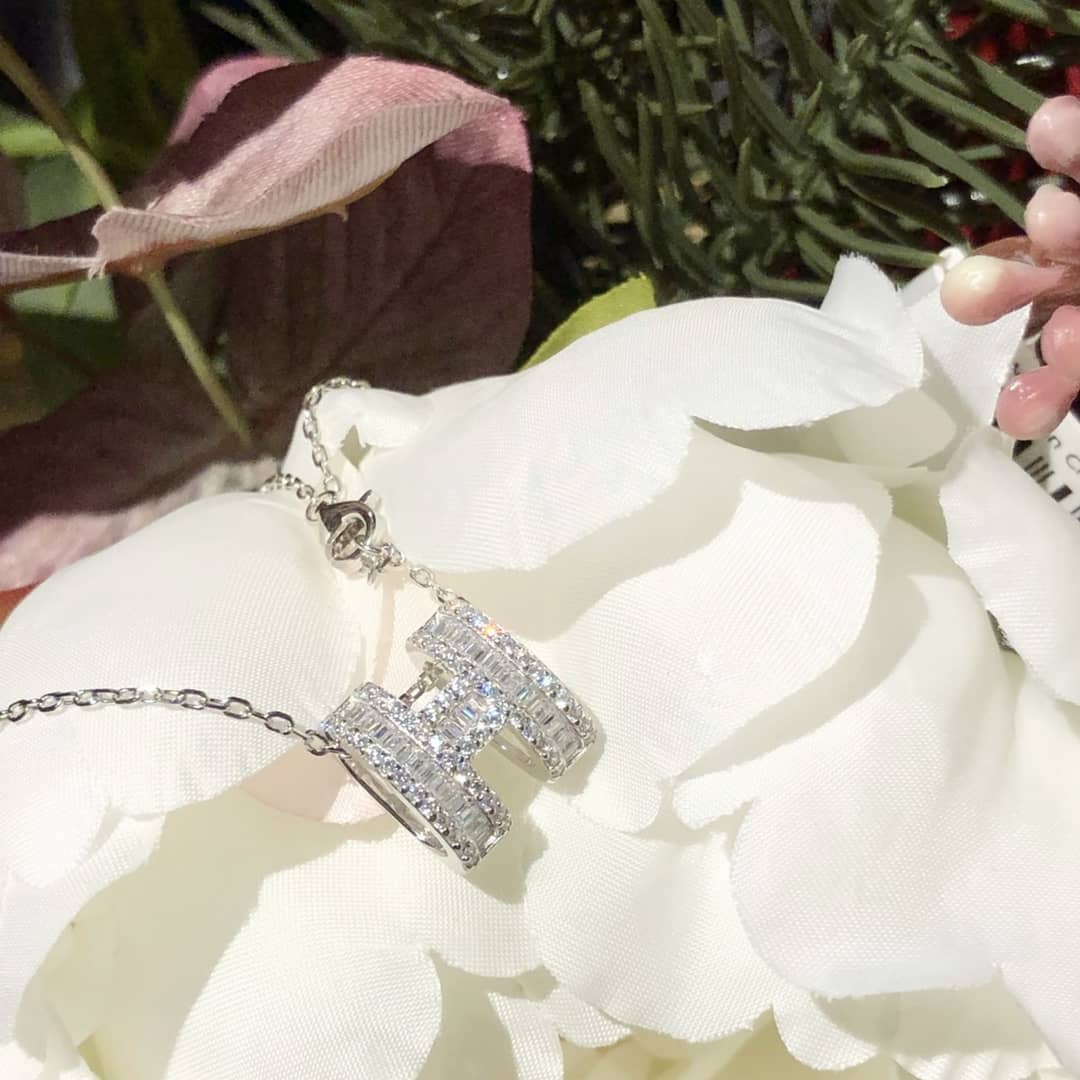 Knockoff Hermes Logo Necklace - DEEPREPS