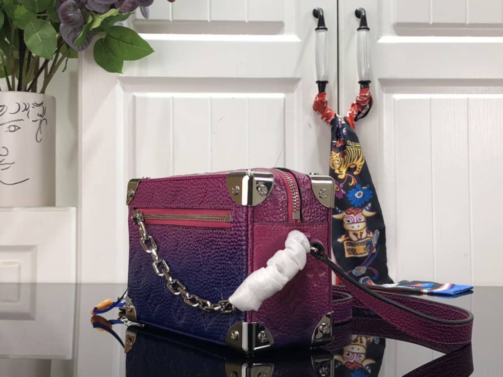 Louis Vuitton Mini Soft Trunk Taurillon Blue/Pink M81219 Replica Shoulder Bag - DEEPREPS