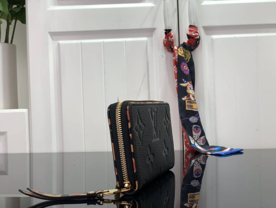 Louis Vuitton Monogram Empreinte Leather with Animal-Print Zippy Wallet Replica Black M80680 - DEEPREPS