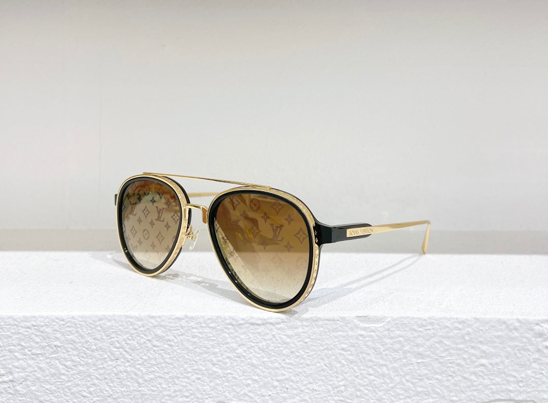 Louis Vuitton Sunglasses - DEEPREPS