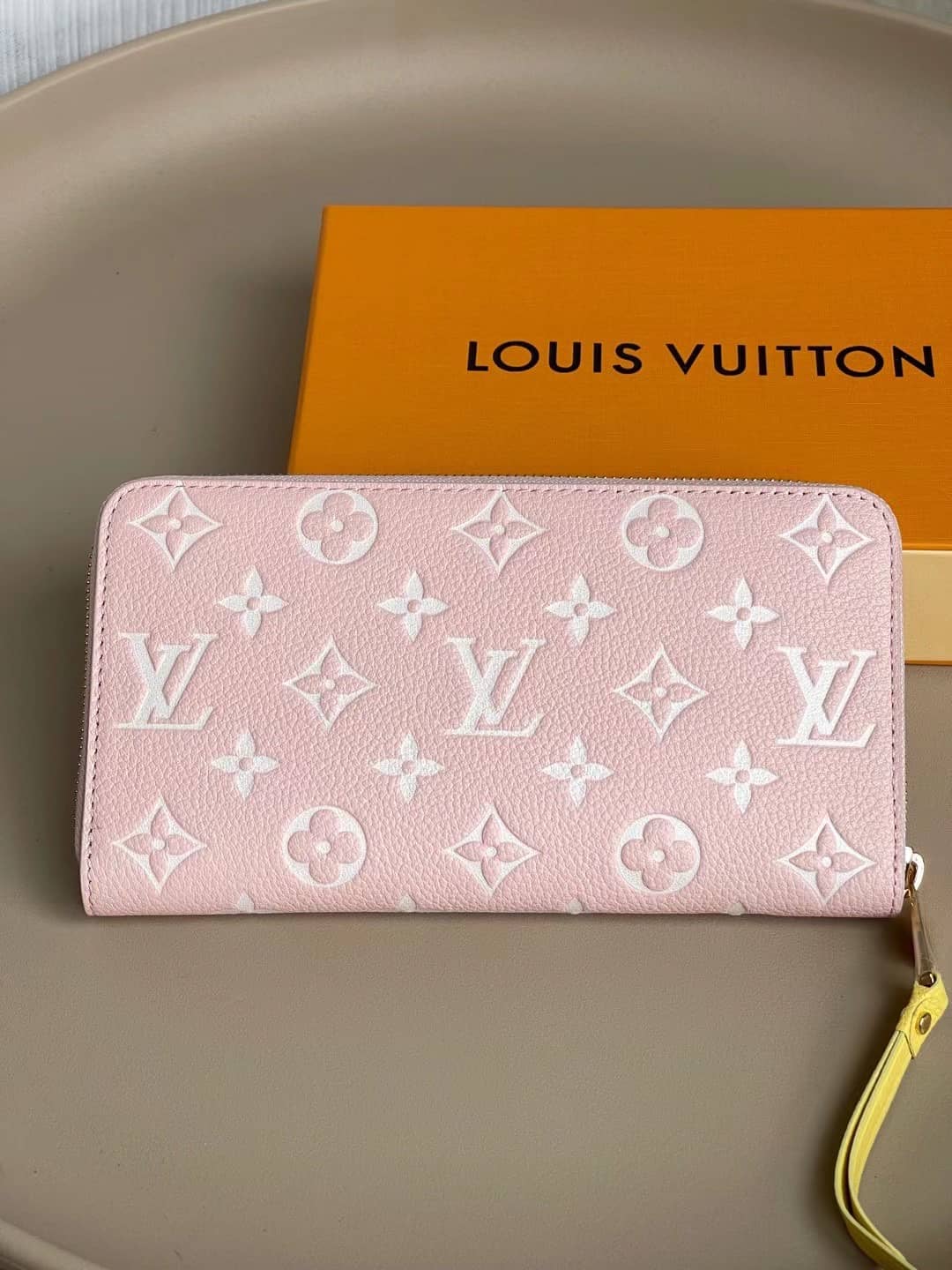 Louis Vuitton Monogram Empreinte Leather Zippy Pink M81279 Replica Wallet - DEEPREPS