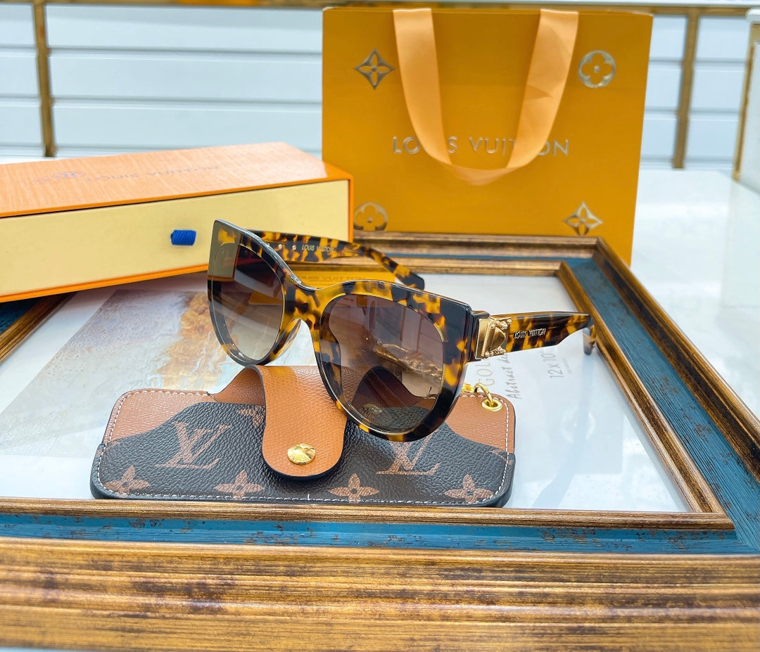 Louis Vuitton Sunglasses - DEEPREPS