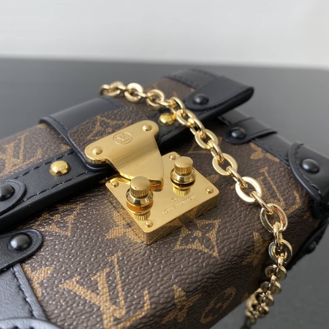 LV 7 Star AAA+ Petite Malle Box Chain Shoulder Bag - DEEPREPS