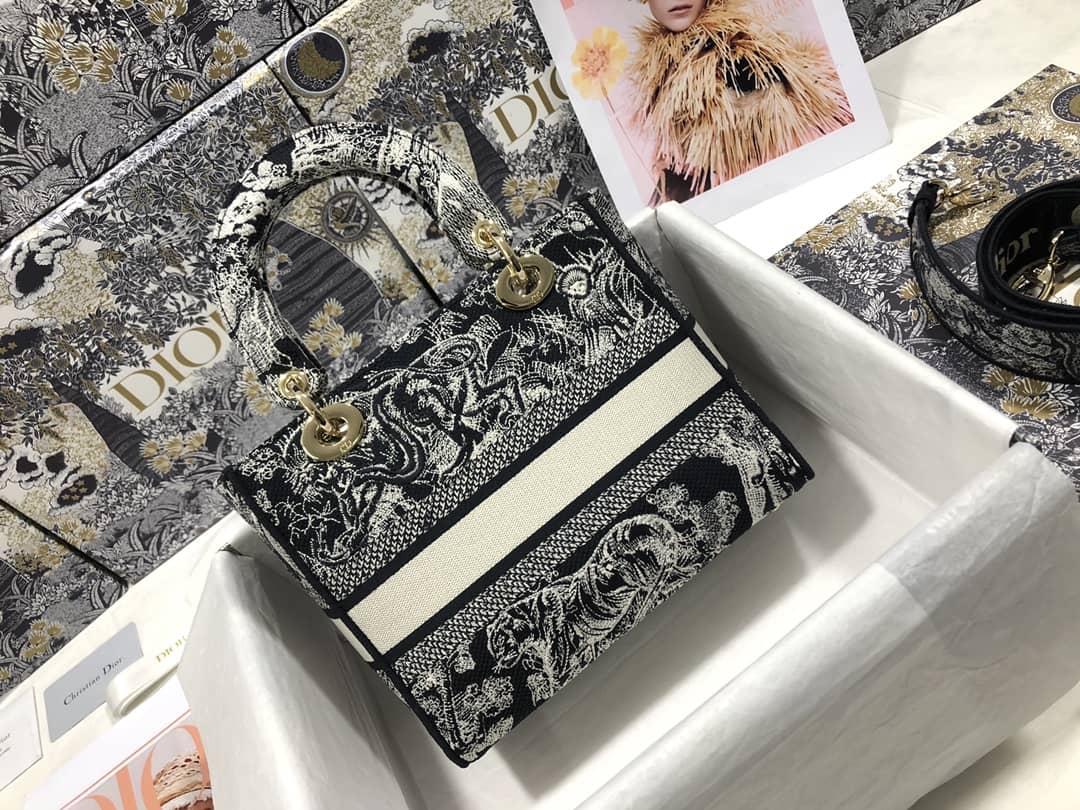 Christian Dior Lady Dior 24CM Replica Bag - DEEPREPS