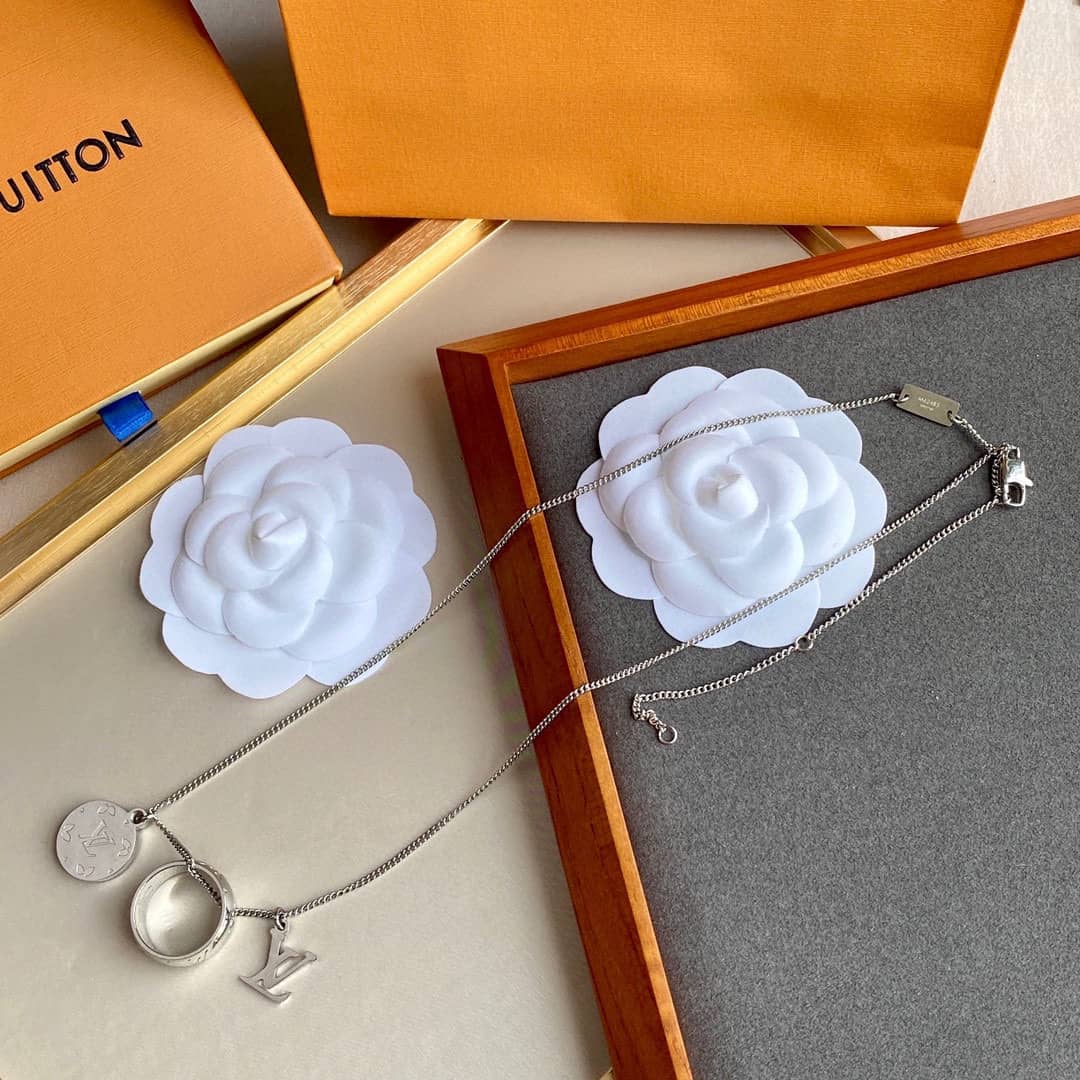 Louis vuitton Necklace First Copy - DEEPREPS