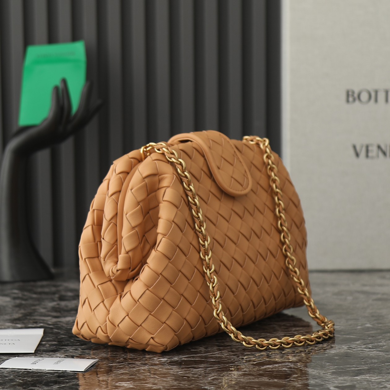 Bottega Veneta Woman - DEEPREPS