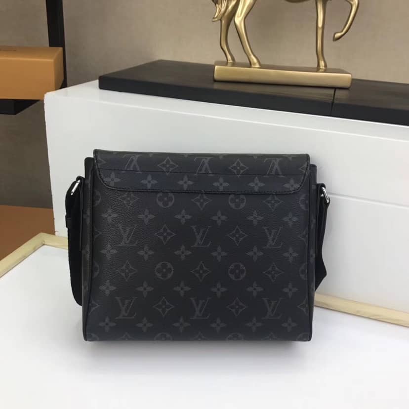 Louis Vuitton District PM Monogram Eclipse Canvas Replica Shoulder Bag M44000 - DEEPREPS