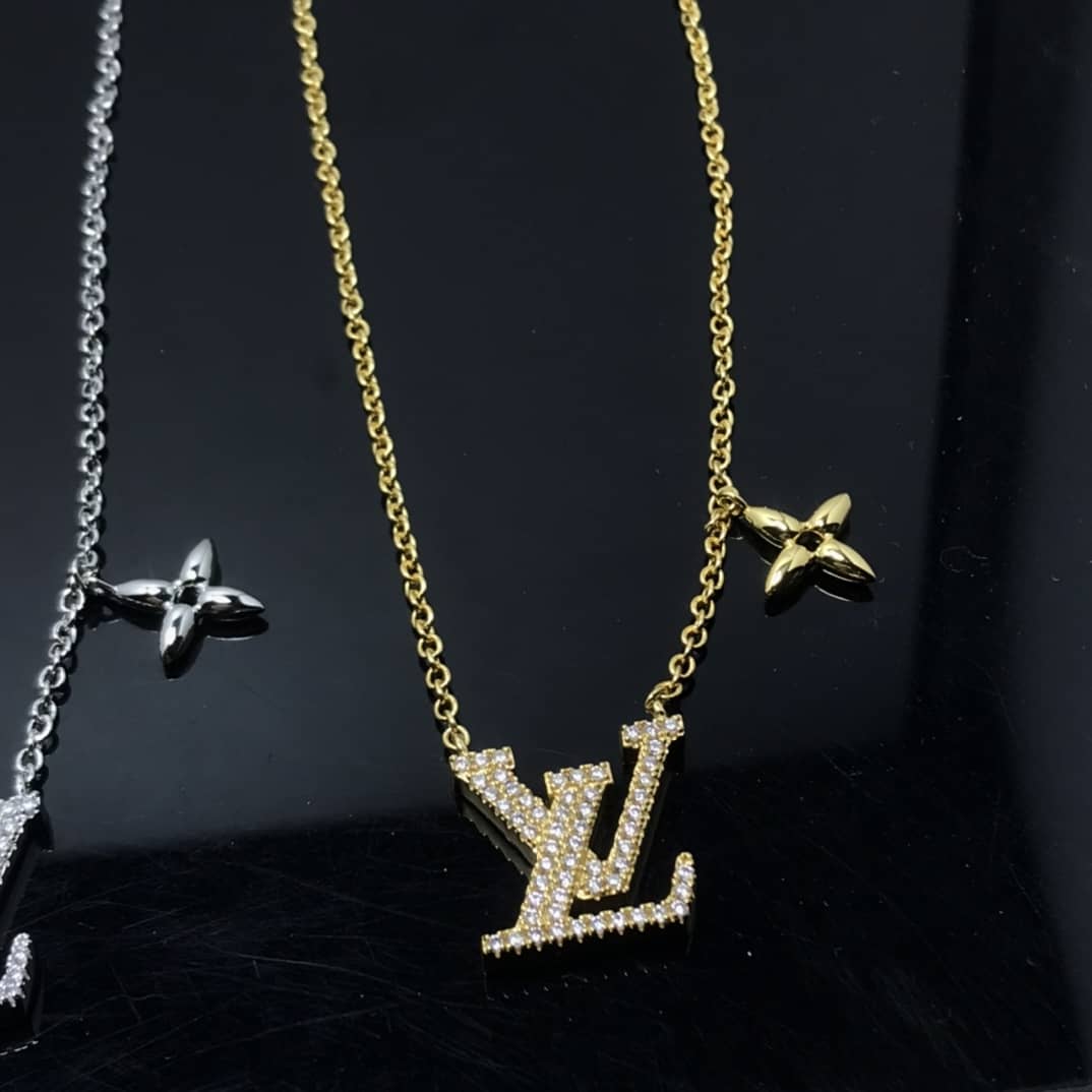 Fake Louis vuitton Logo Necklace - DEEPREPS