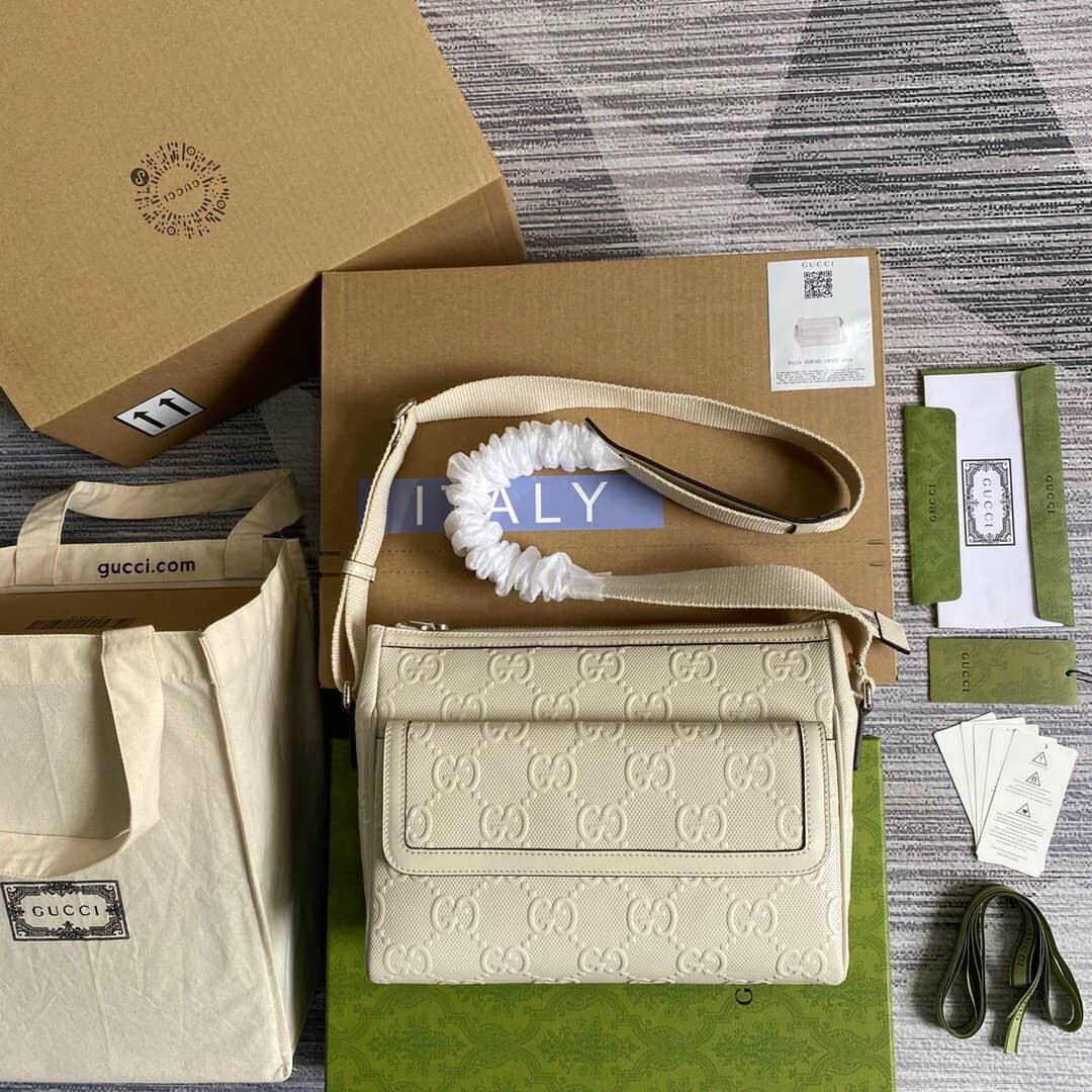 Gucci GG Embossed Messenger Bag Replica 658565 - DEEPREPS