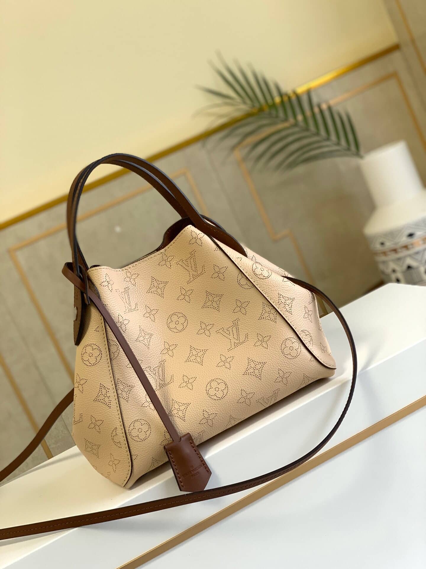 Louis Vuitton Mahina Hina PM Leather Tote Replica Beige M54353 - DEEPREPS