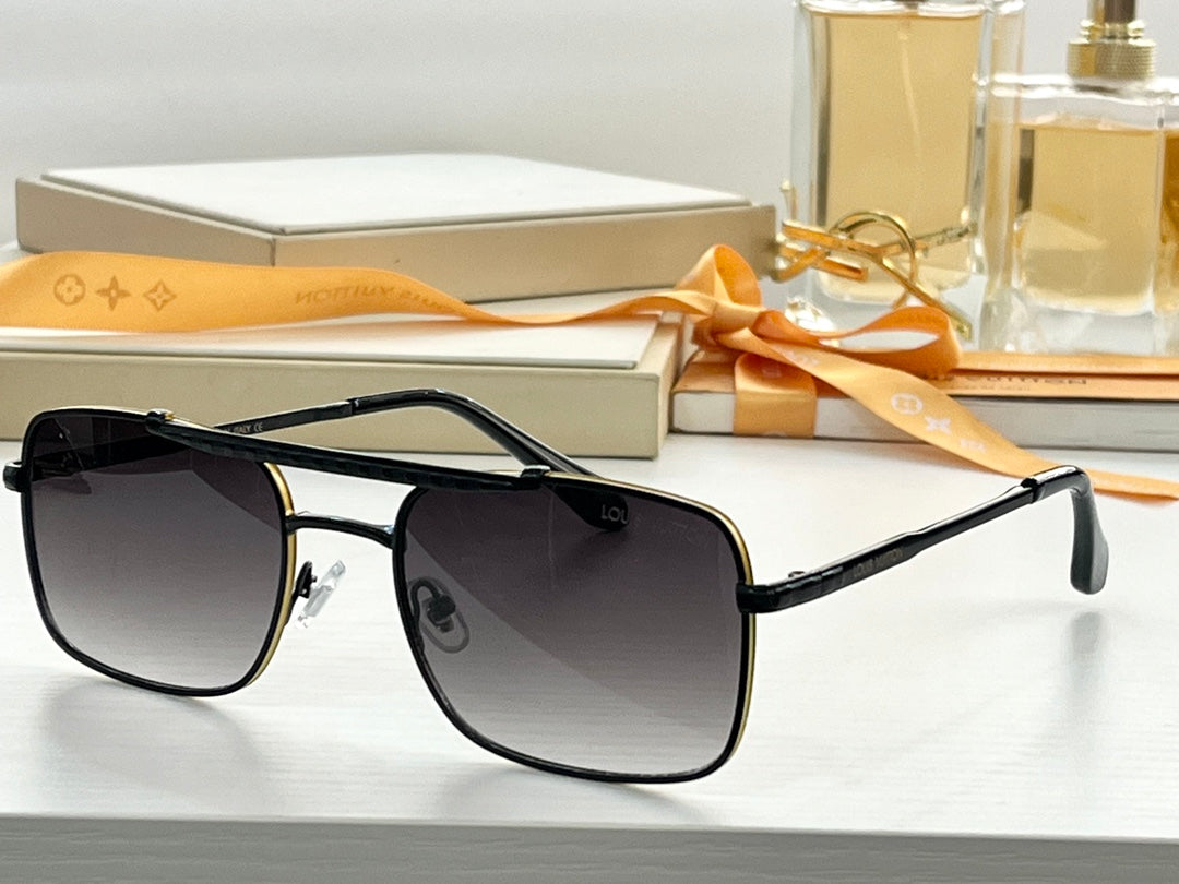 Louis Vuitton Sunglasses - DEEPREPS