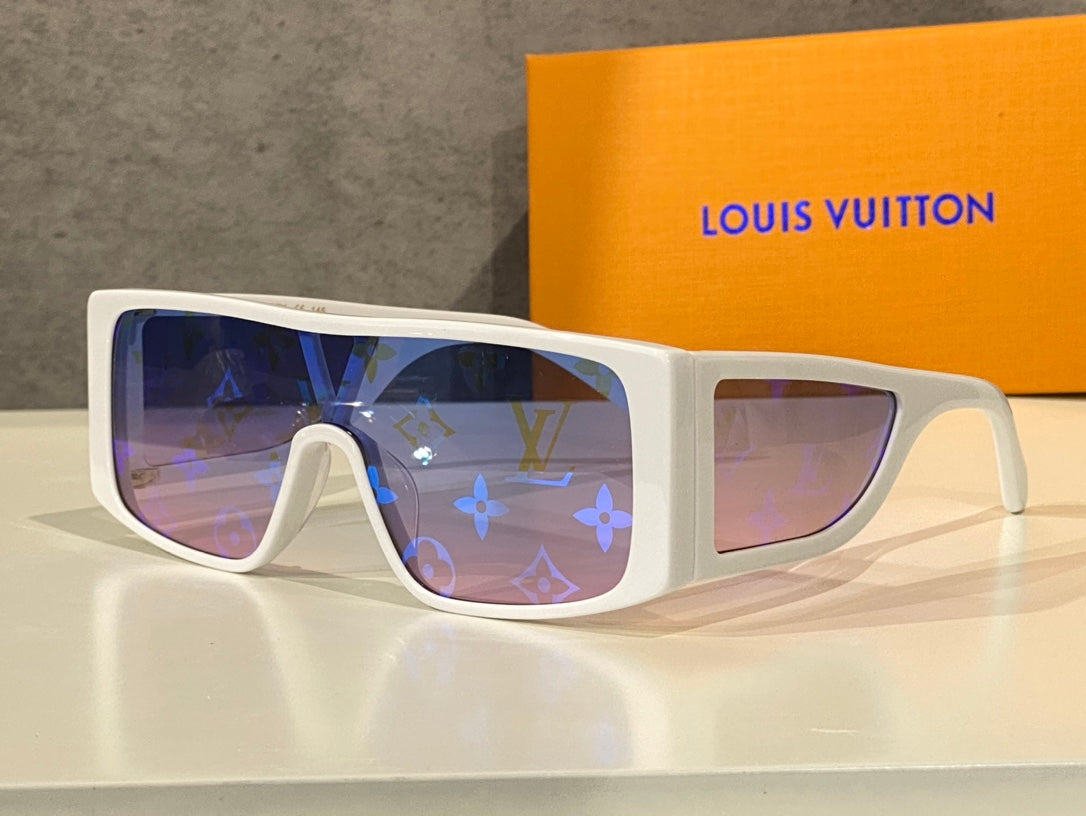Louis Vuitton Sunglasses - DEEPREPS