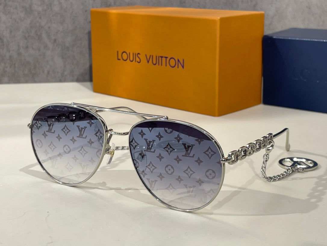Louis Vuitton Sunglasses - DEEPREPS