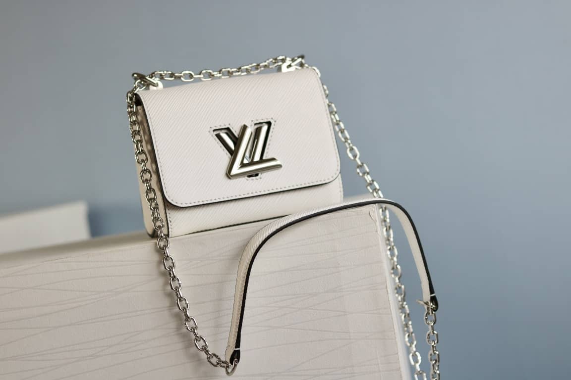 Louis Vuitton Replica Twist MM Epi Leather Bag White - DEEPREPS