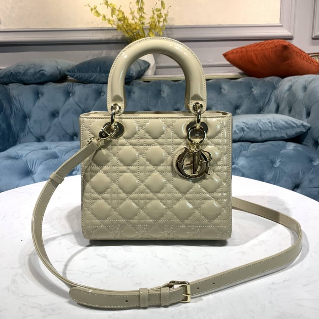 Christian Dior Lady Dior 24CM Replica Bag - DEEPREPS