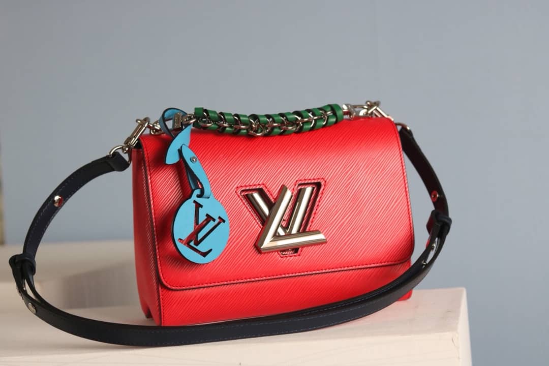 LV Tote Dupe Twist MM Crossbody Bag Replica Red M50305 - DEEPREPS