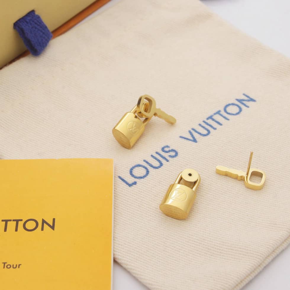 Wholesale Louis vuitton AAA+ Earring - DEEPREPS